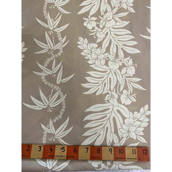 2pc Midcentury Vintage Cotton Botanical Beige White Fabric Silkscreened Hawaiian - Picture 1 of 1